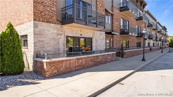 210 Mulberry Street, Jeffersonville, IN 47130