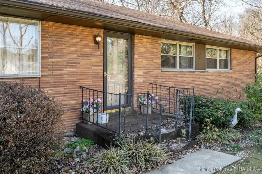 96 Forest Drive, Jeffersonville, IN 47130 - #3