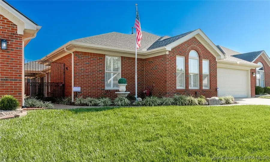 3118 Greenleaves Drive, Jeffersonville, IN 47130 - #3