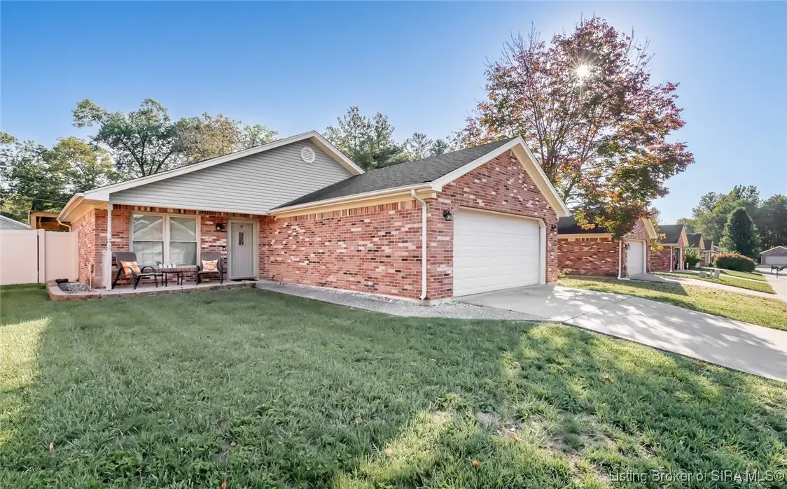 4203 Treesdale Drive, Sellersburg, IN 47172 - #1