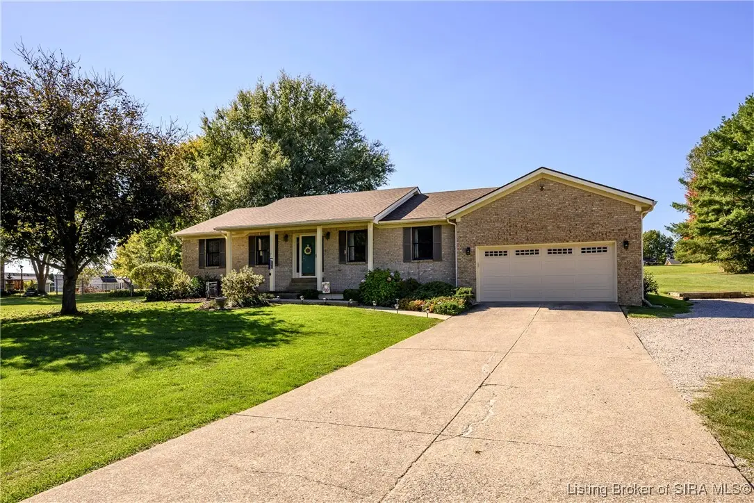 6415 Meadow Oak Drive, Georgetown, IN 47122 - #1