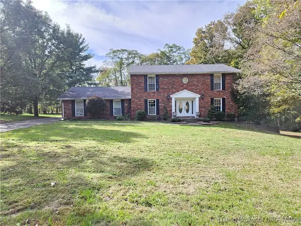 130 E Eastern Hills Boulevard, Salem, IN 47167