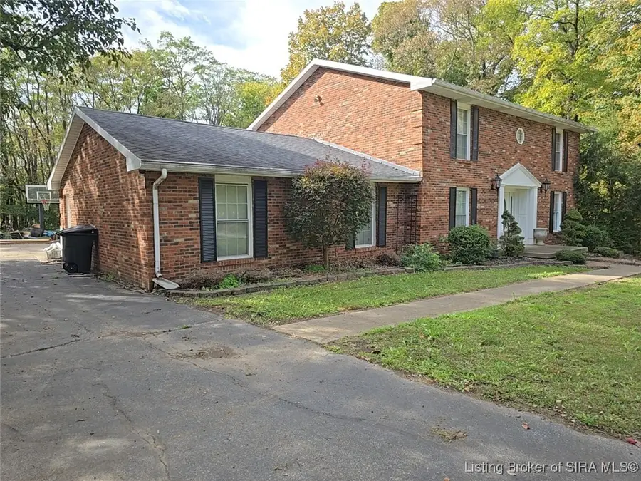 130 E Eastern Hills Boulevard, Salem, IN 47167 - #2