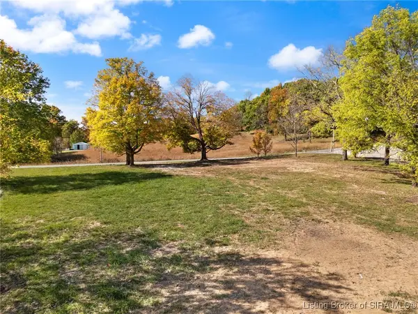 2148 N Highfill Chapel Road, Taswell, IN 47175