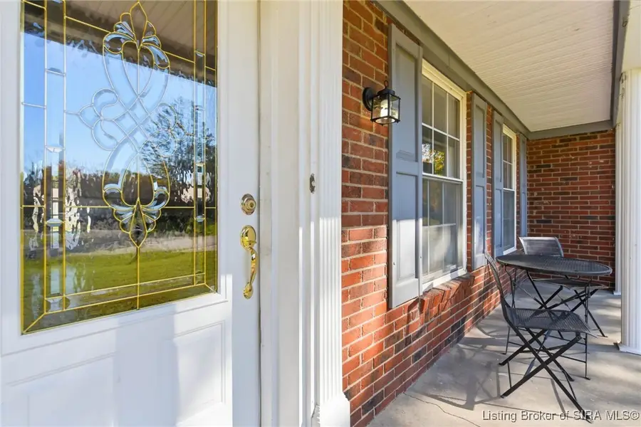 407 Hemlock Road, Jeffersonville, IN 47130 - #3