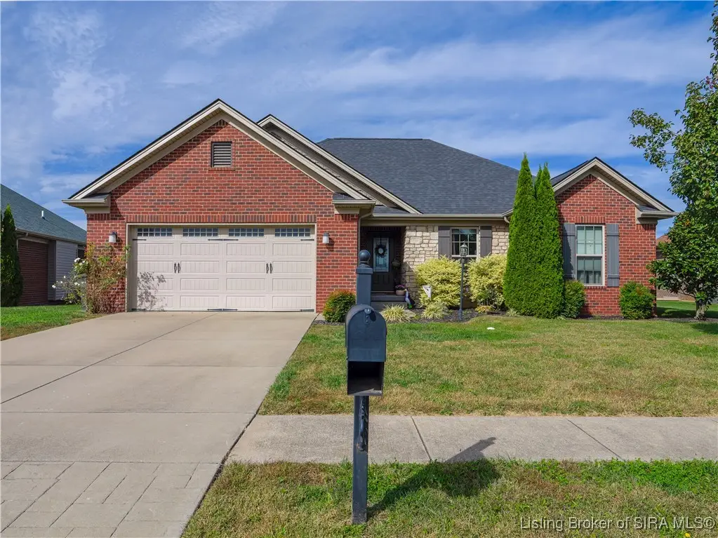 2917 Chestnut Eagle Ridge, Jeffersonville, IN 47130 - #1
