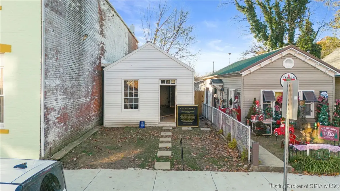 707 Walnut Street, Madison, IN 47250 - #1