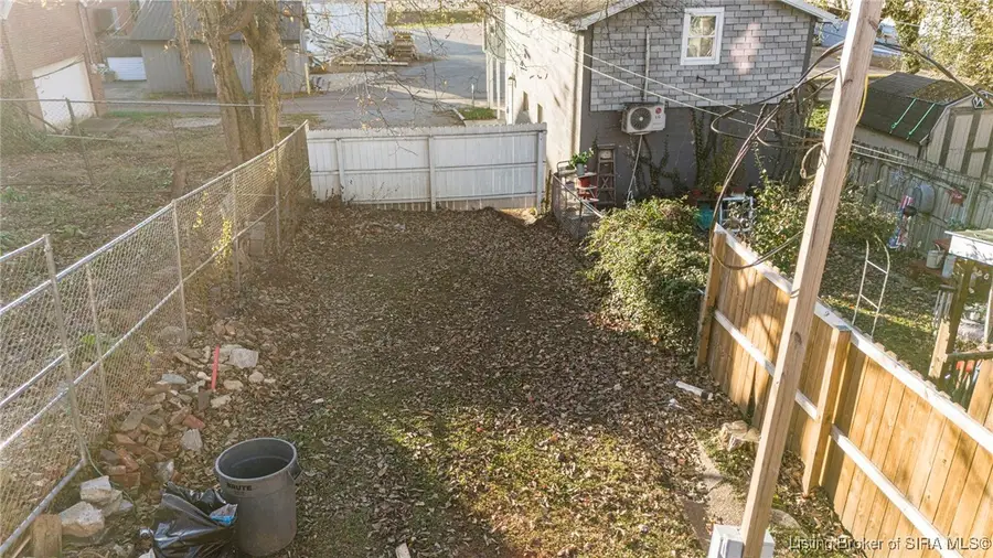 707 Walnut Street, Madison, IN 47250 - #3