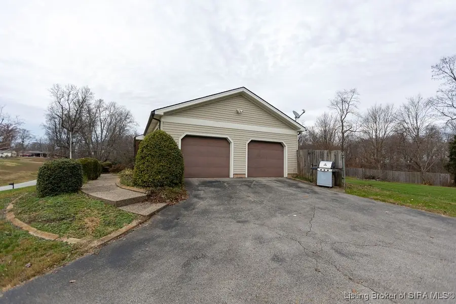 3720 Flemar Drive, Floyds Knobs, IN 47119 - #3