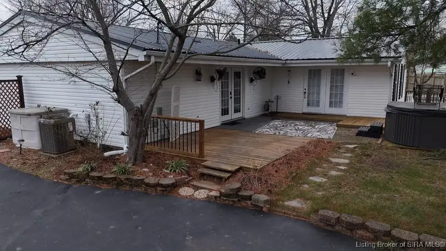 10 Thomas Court, Scottsburg, IN 47170 - #2