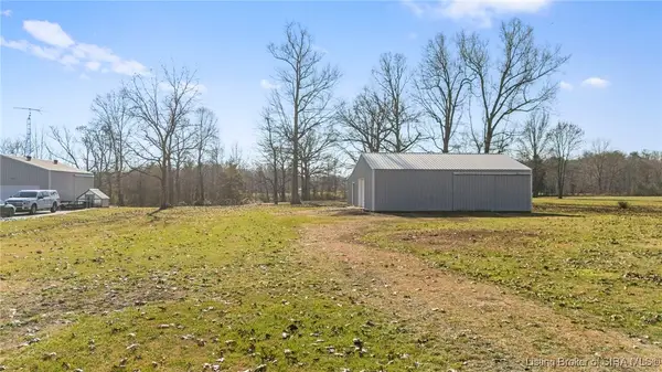 10611 W Sr 56, Lexington, IN 47138