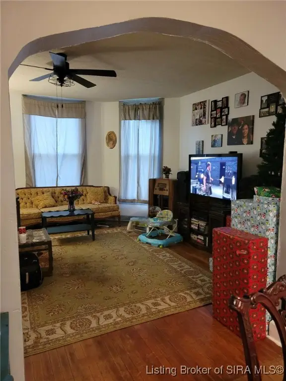 211 W Main Street, Henryville, IN 47126 - #2