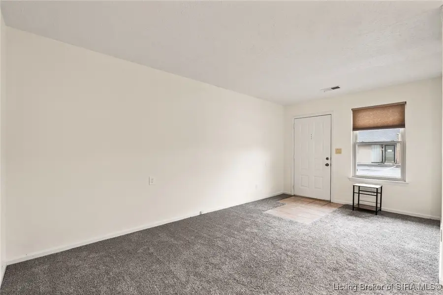 710 Victoria Court, New Albany, IN 47150 - #3