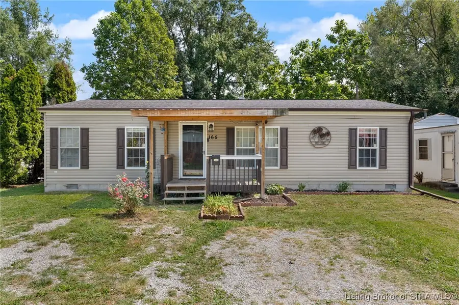 165 N 4th Street, Scottsburg, IN 47170 - #2