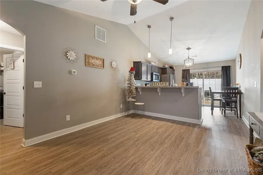 812 Twin Oaks Drive, Henryville, IN 47126 - #3