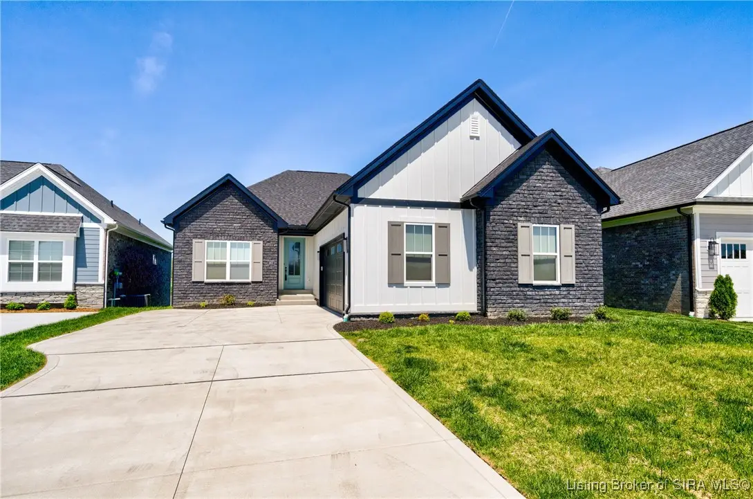 1607 Greenbrier Pointe, Henryville, IN 47126 - #1