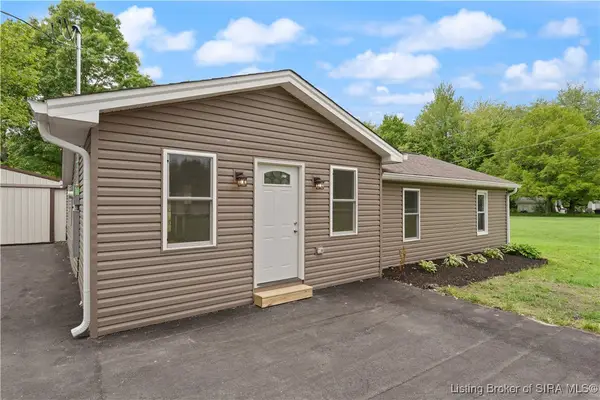 6607 Hibernia Road, Charlestown, IN 47111