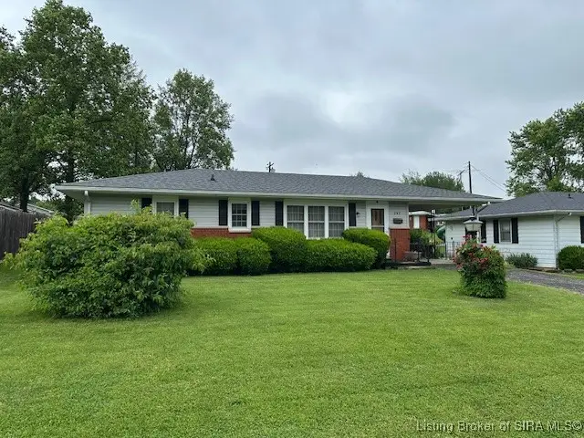 207 Southern Avenue, Salem, IN 47167 - #1