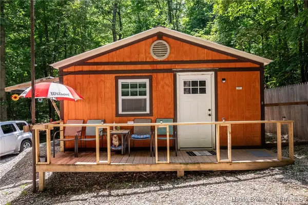 2121 N Highfill Chapel Ridge, Taswell, IN 47175