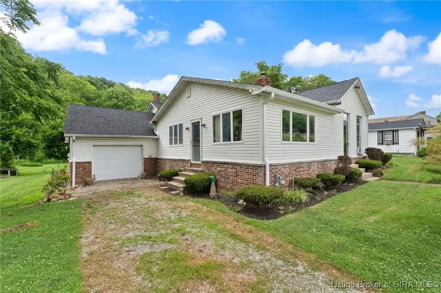 1127 Walnut Street, Madison, IN 47250 - #3