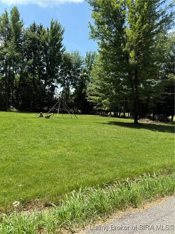 1905 W Tate Street, Commiskey, IN 47227 - #1