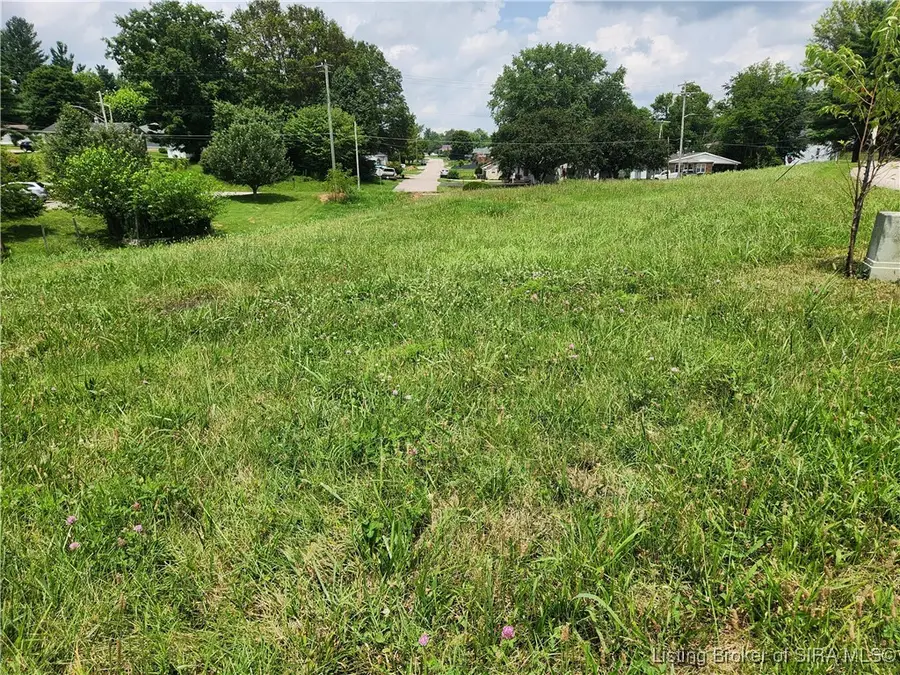 101, 103, & 105 Hounds Way, Salem, IN 47167 - #2