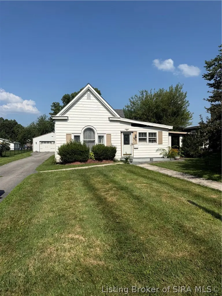 605 Lincoln Boulevard, Sellersburg, IN 47172 - #1