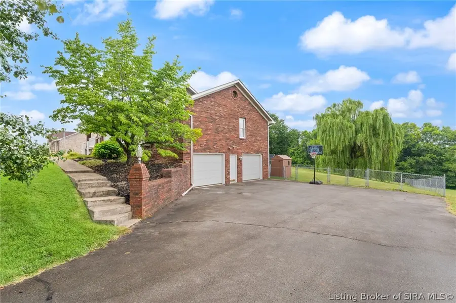 9770 State Rd 64, Georgetown, IN 47122 - #2