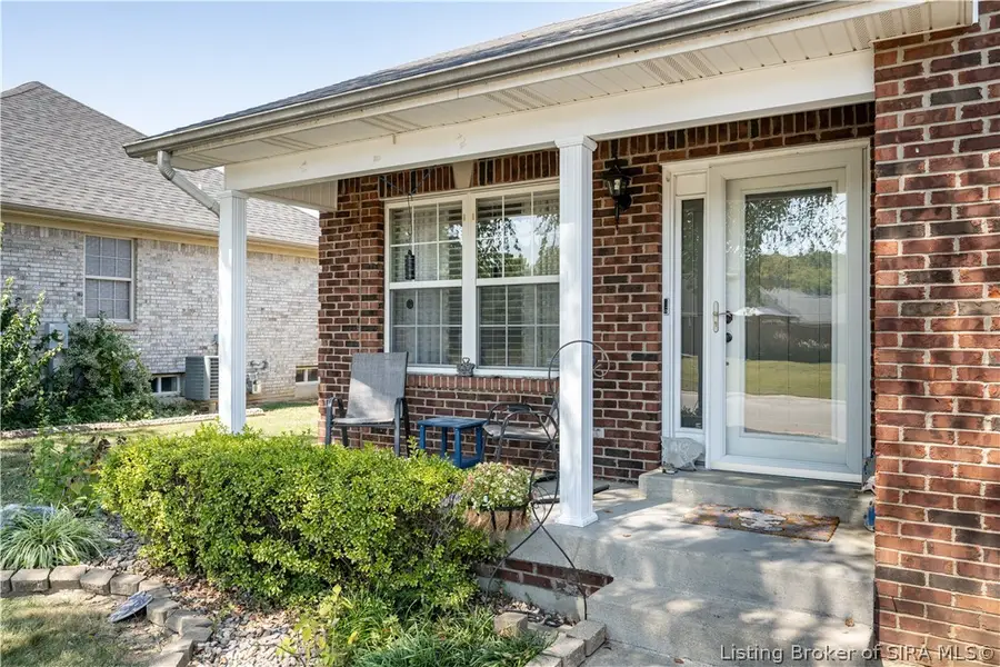 1704 Sterling Oaks Drive, Sellersburg, IN 47172 - #3