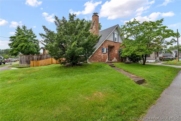 901 Morningside Drive, Jeffersonville, IN 47130