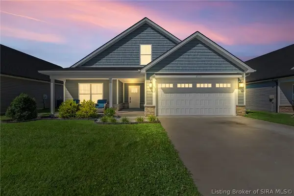 2773 Abby Woods Drive, Jeffersonville, IN 47130