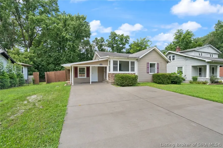 445 Miller Avenue, Clarksville, IN 47129 - #3