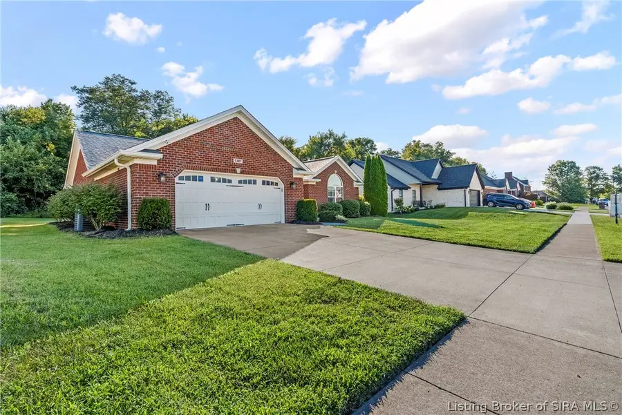 5307 Hidden Lakes, Jeffersonville, IN 47130 - #3