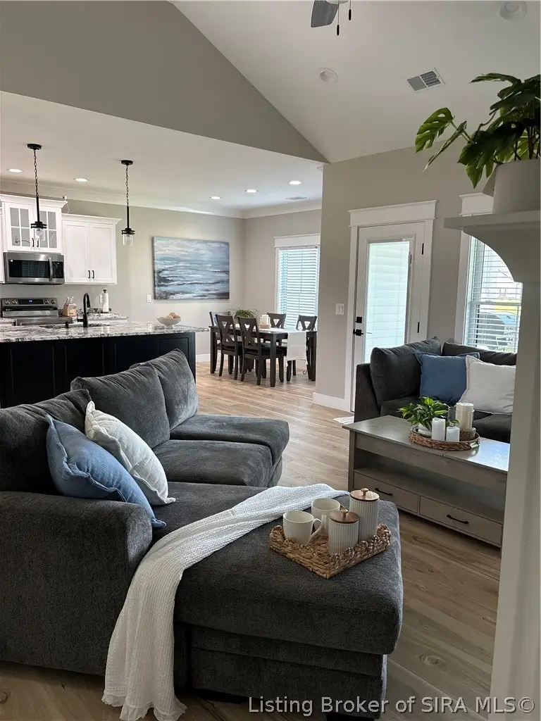 130 W Greene Court, Hanover, IN 47243 - #2