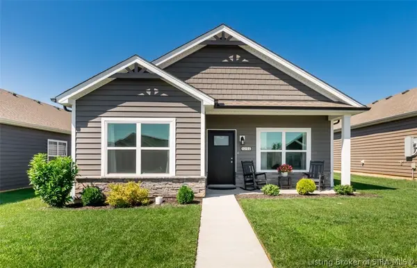 1252 Parkland Trail, Jeffersonville, IN 47130