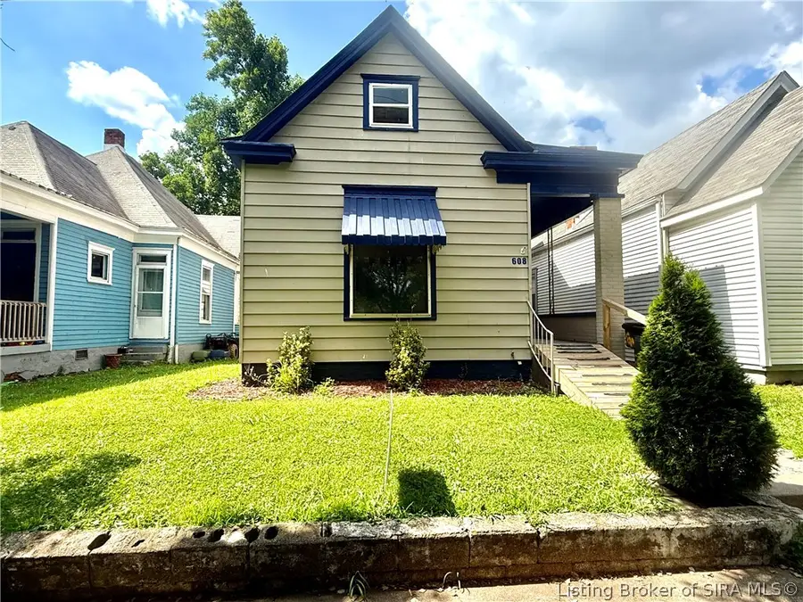 608 W Spring Street, New Albany, IN 47150 - #2