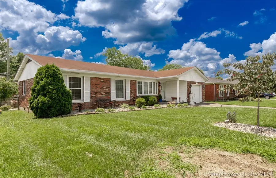 28 Brookview Drive, New Albany, IN 47150 - #2