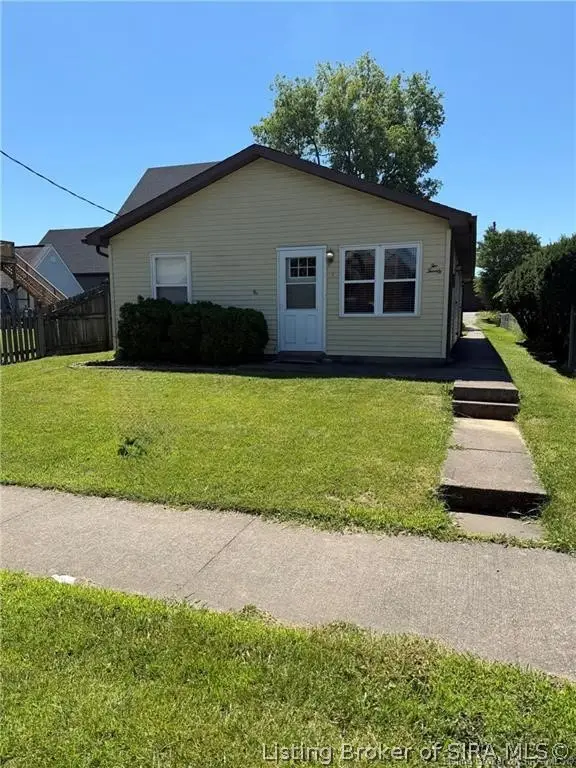 220 E Market Street, Jeffersonville, IN 47130