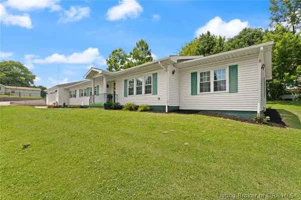 9566 W Hillside Drive, French Lick, IN 47432