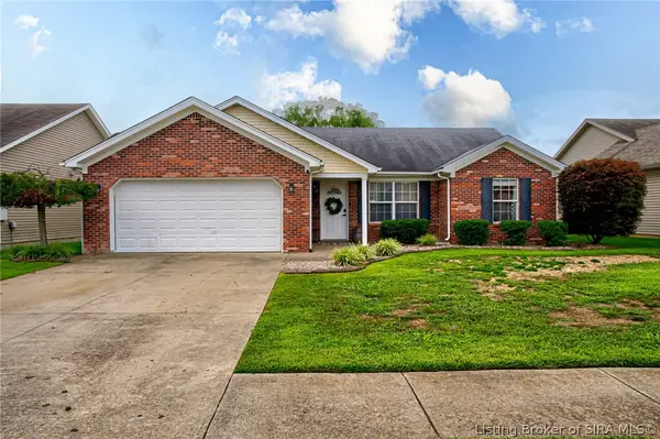 8824 Woodford Drive, Charlestown, IN 47111