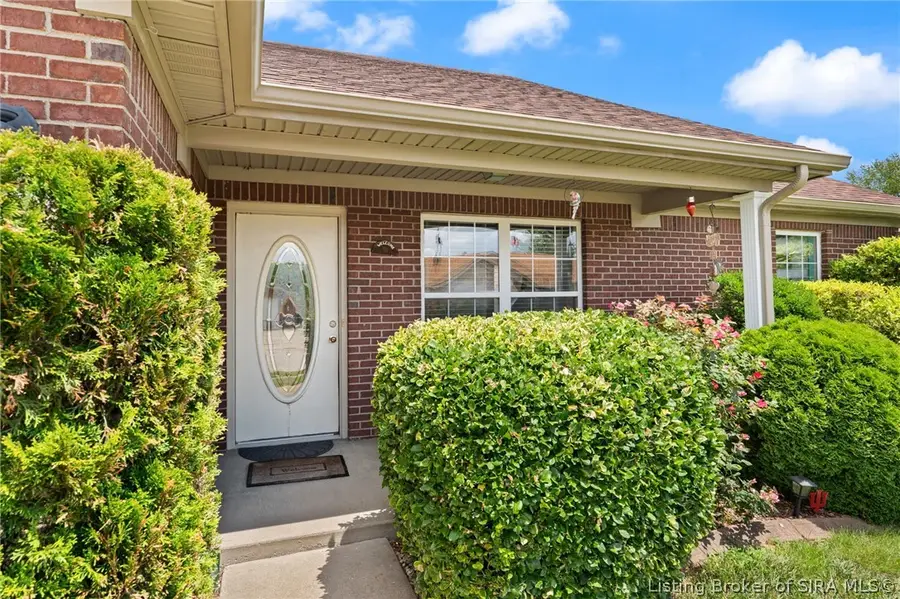 5935 Pine View Court, Jeffersonville, IN 47130 - #2