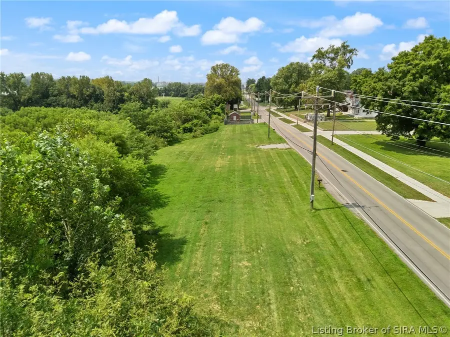 01 Utica Pike, Jeffersonville, IN 47130 - #3
