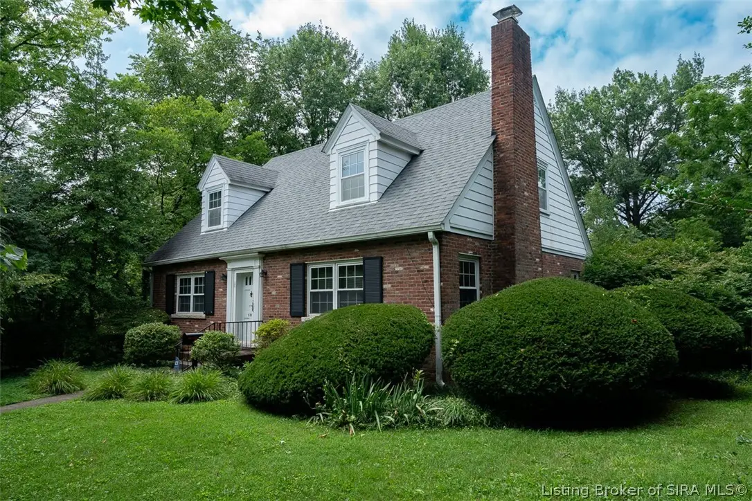 1302 Ridgeway Avenue, New Albany, IN 47150 - #1