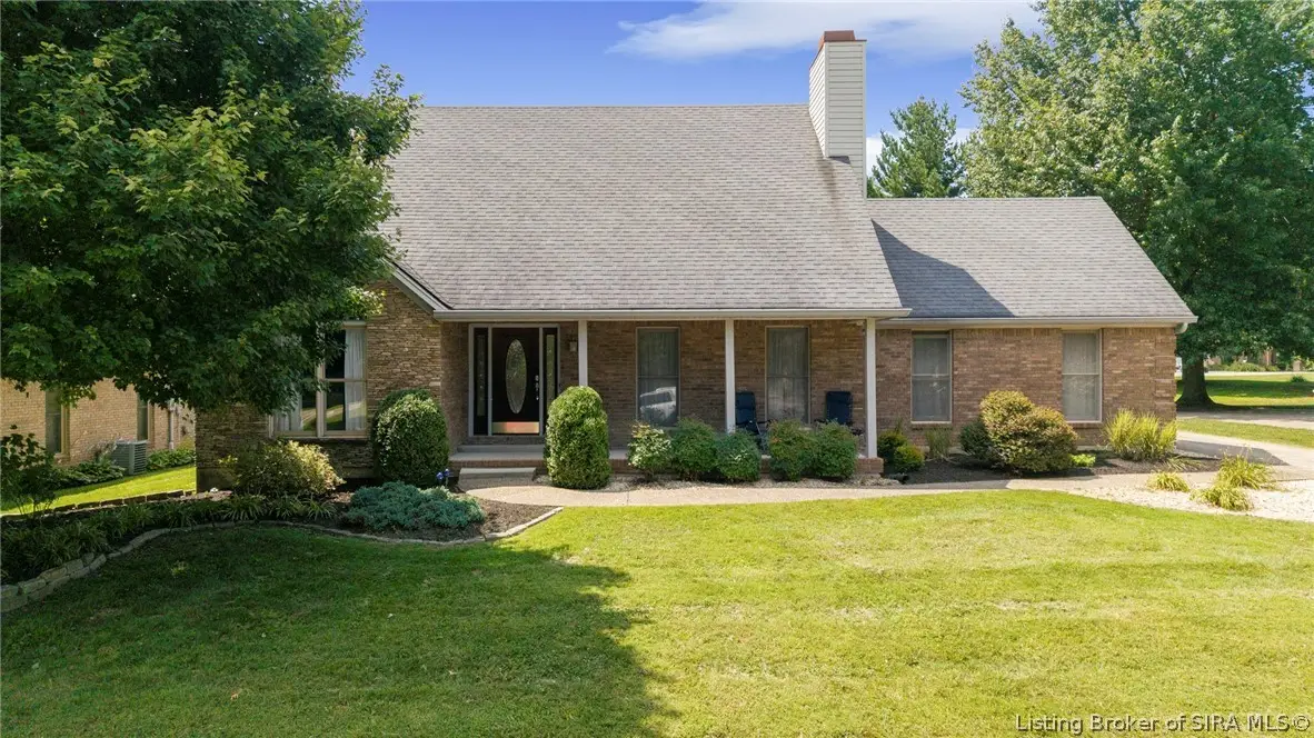 2415 Lakewood Boulevard, Jeffersonville, IN 47130 - #1