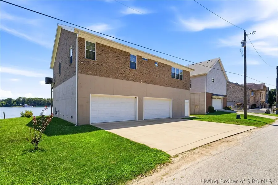 408 S Front Street, Jeffersonville, IN 47130 - #2