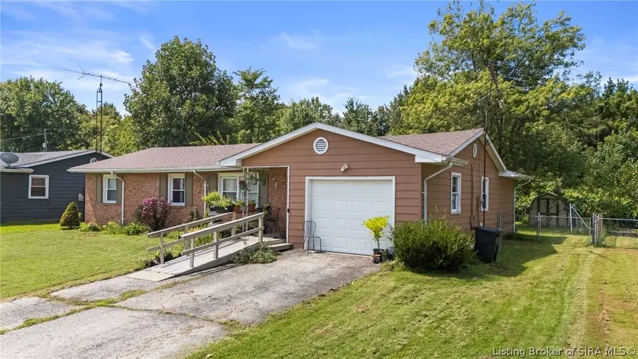 2241 Seneca Drive, Madison, IN 47250 - #2