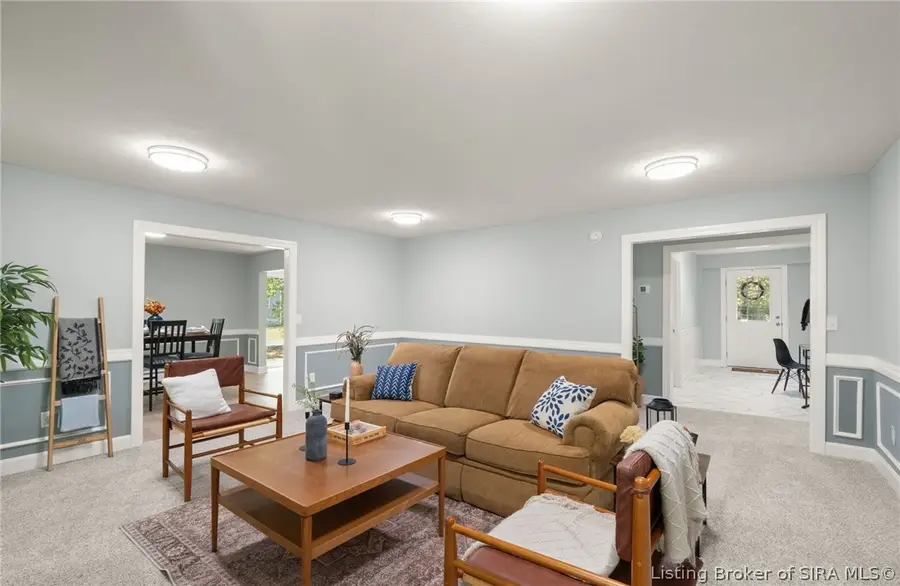 2540 E Oak Street, New Albany, IN 47150 - #3