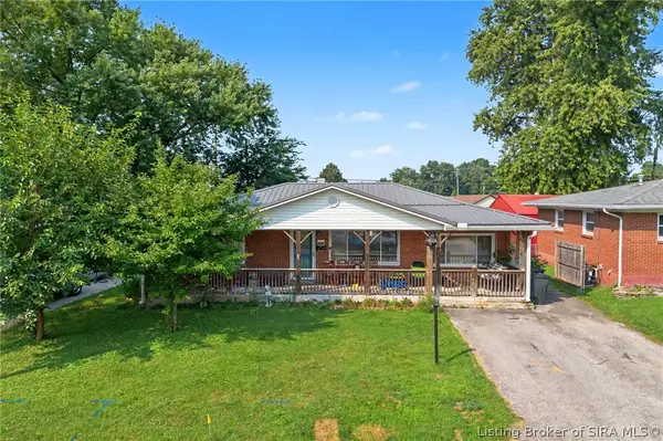 1025 Morris Avenue, Jeffersonville, IN 47130
