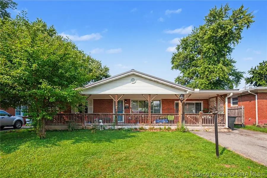 1025 Morris Avenue, Jeffersonville, IN 47130 - #3