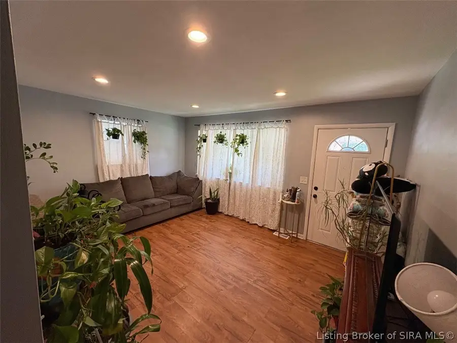 817 Marigold Drive, Jeffersonville, IN 47130 - #2